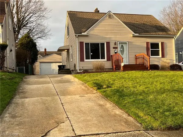 715 E Catawba Avenue, Akron, OH 44306