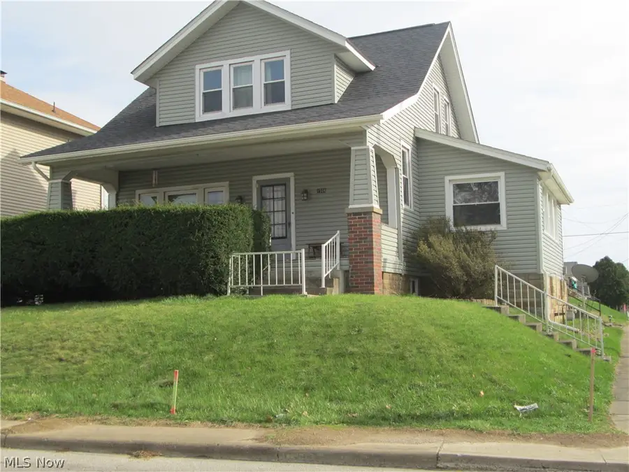 1504 Sharon Avenue, Zanesville, OH 43701 - #2