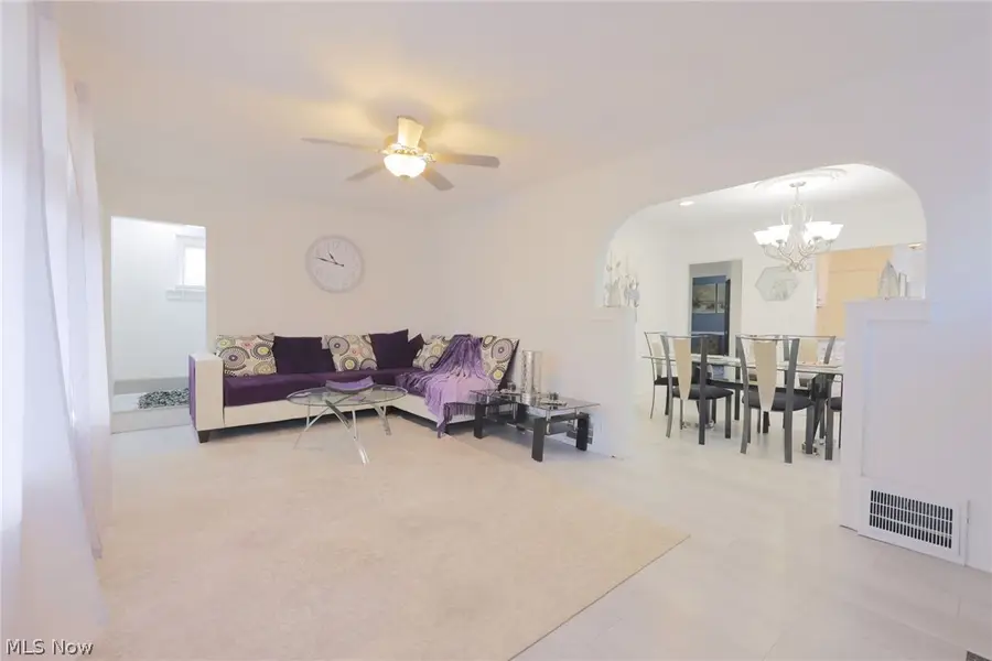 6502 Farnsworth Drive, Parma, OH 44129 - #3