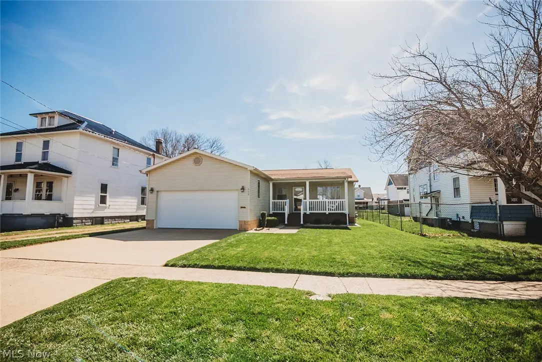 808 28th Street, Vienna, WV 26105 - #1