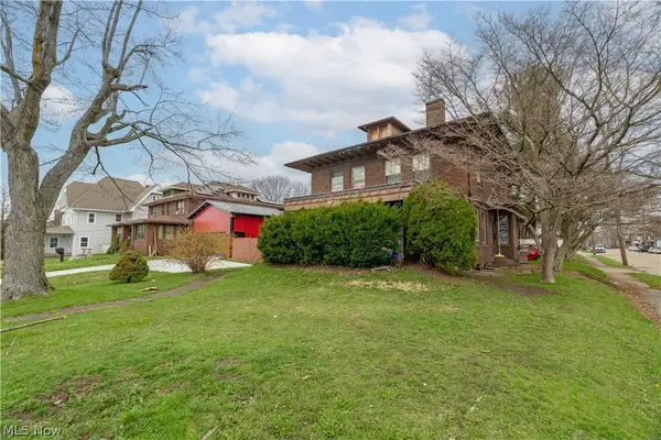 528 Lincoln E Way, Massillon, OH 44646