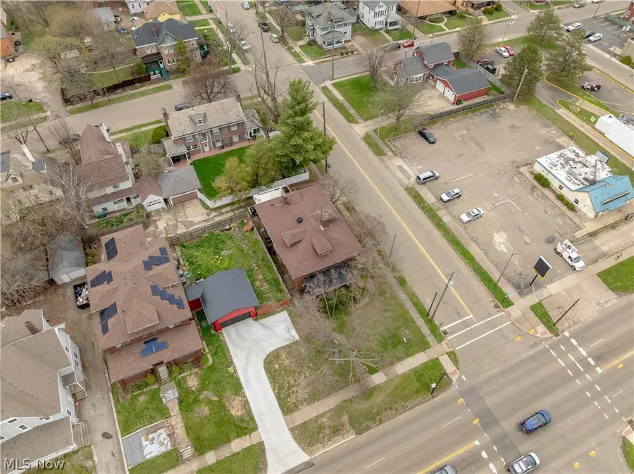 528 Lincoln E Way, Massillon, OH 44646 - #3
