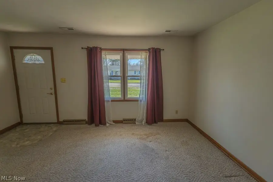 143 Riverview Drive, Marietta, OH 45750 - #2