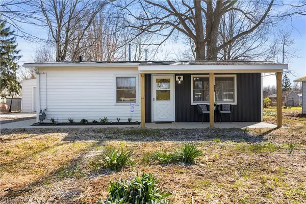 12361 Avalon Drive, Grafton, OH 44044