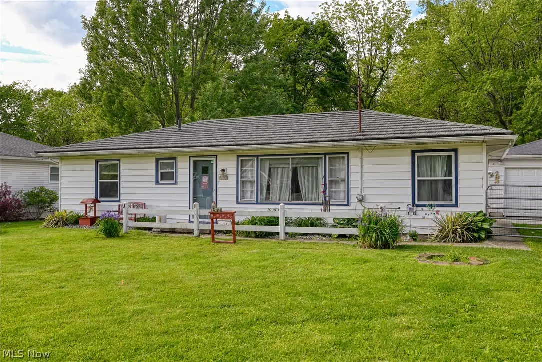 2161 Savoy Avenue, Akron, OH 44305 - #1