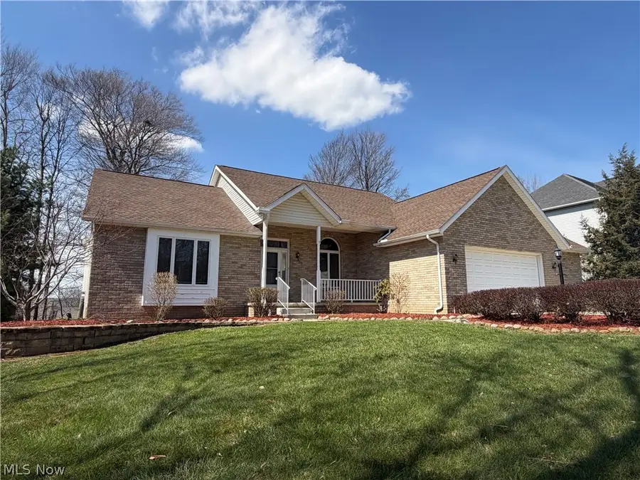 866 Lawrence Drive, Wadsworth, OH 44281 - #2