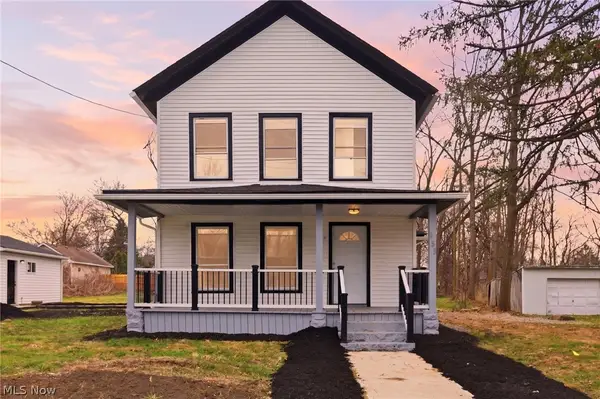 950 Park Avenue, Amherst, OH 44001