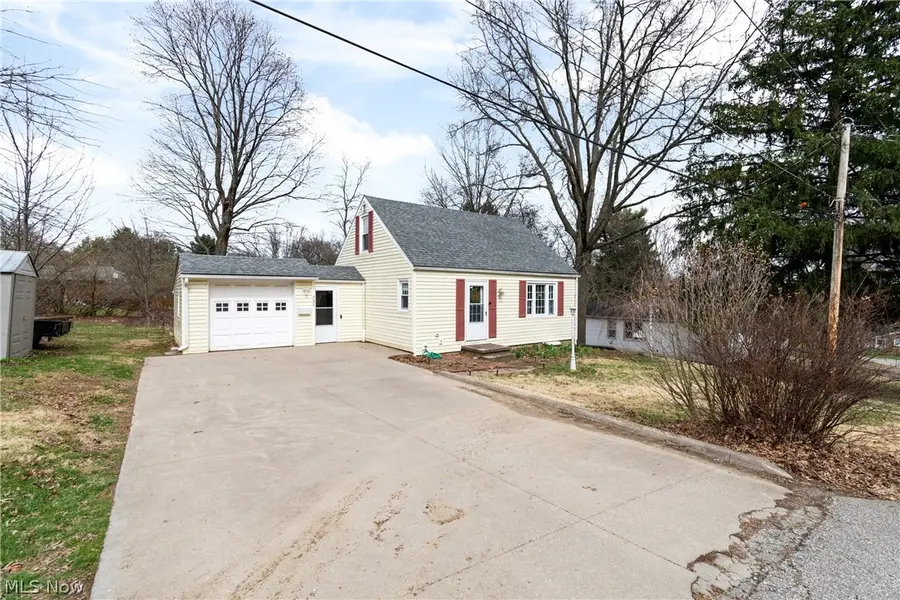 702 Sherwood Drive, Wooster, OH 44691 - #2