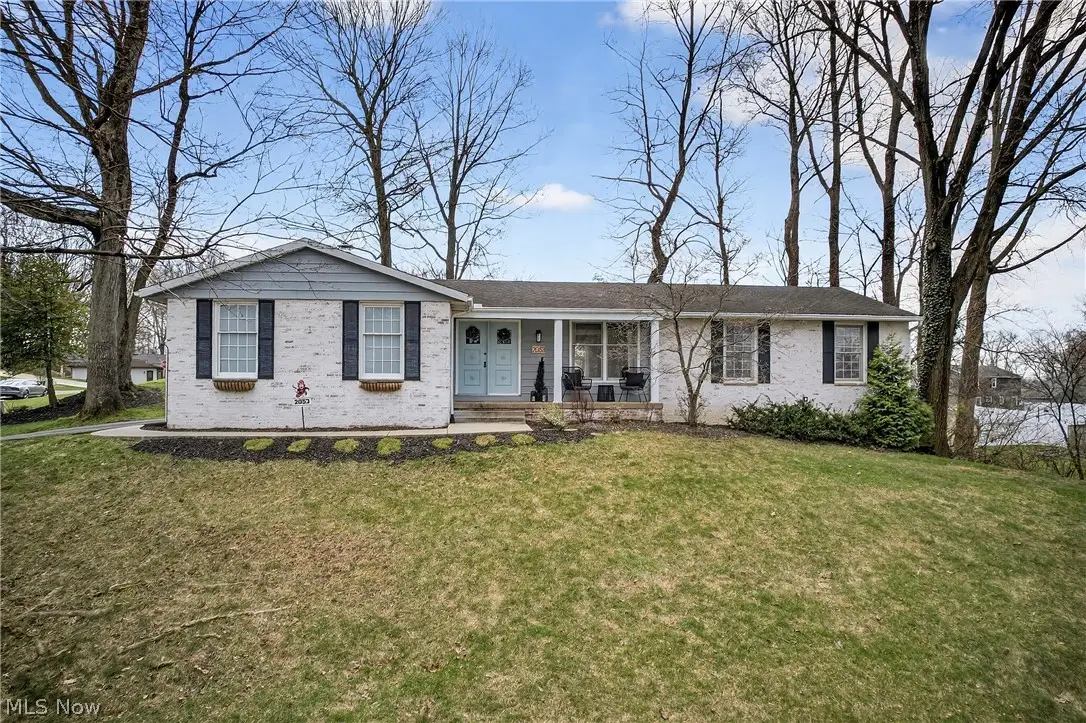 2053 Ironwood Ne Circle, Massillon, OH 44646 - #1