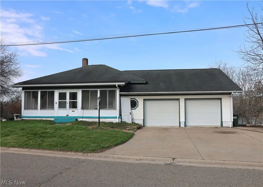 662 S Monroe Street, Millersburg, OH 44654 - #1