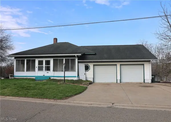 662 S Monroe Street, Millersburg, OH 44654