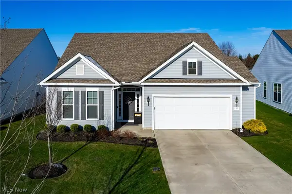 157 Kensington Way, Elyria, OH 44035