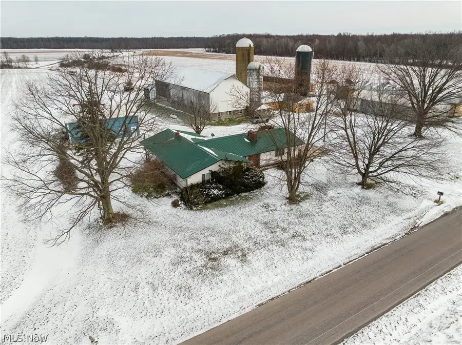 5329 Slater Road, Williamsfield, OH 44093 - #3