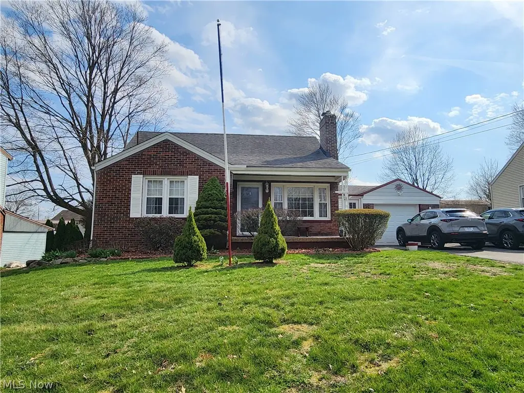 2451 W Manor Avenue, Poland, OH 44514 - #1