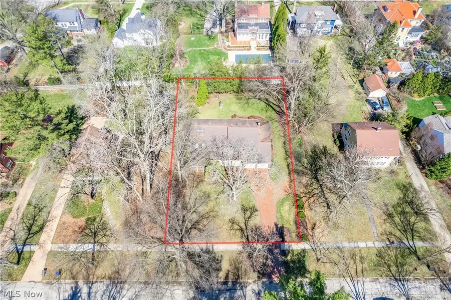 340 Edgemeer Place, Oberlin, OH 44074 - #3