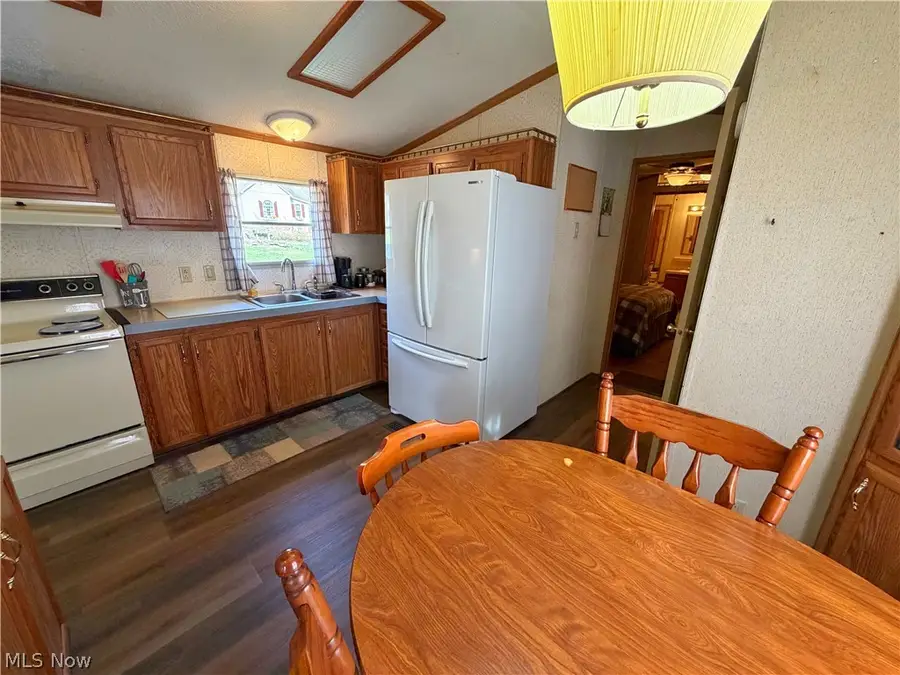 54290 Pipe Creek Road, Jacobsburg, OH 43933 - #3