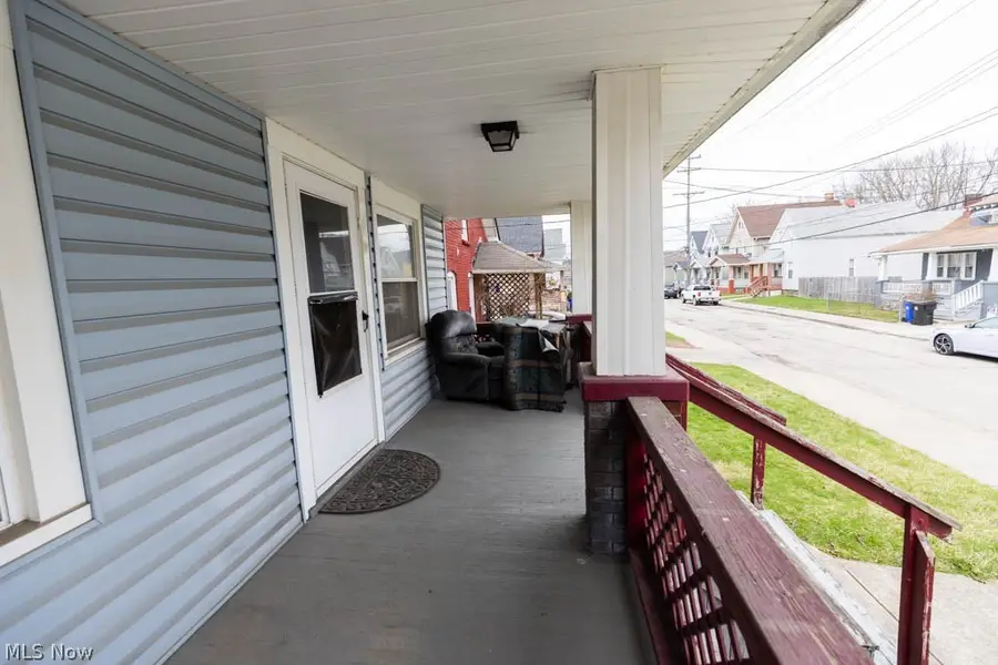 3418 W 45th Street, Cleveland, OH 44102 - #3