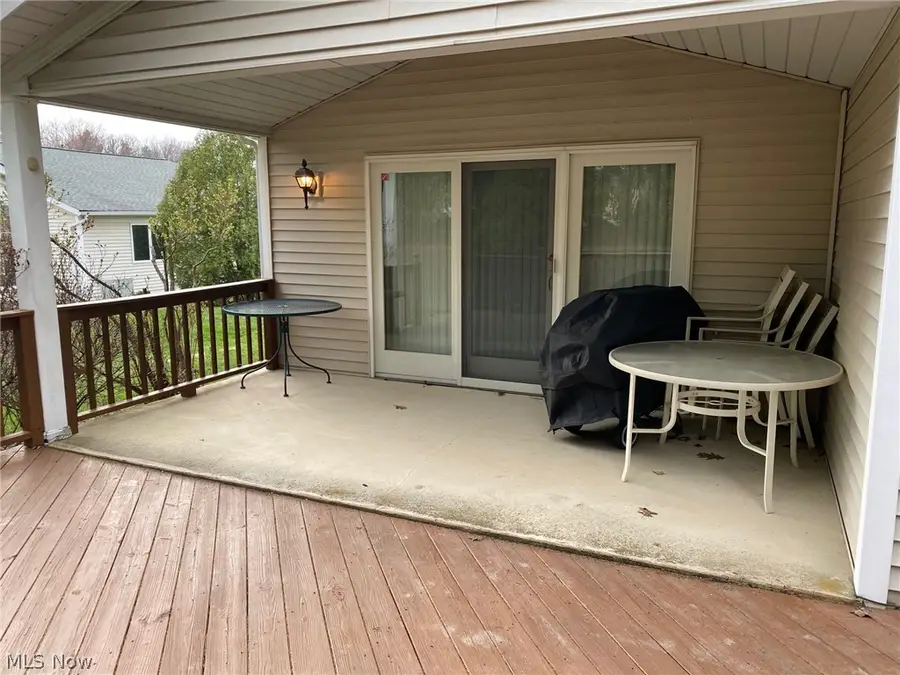 7263 Baldwin Reserve Drive, Middleburg Heights, OH 44130 - #3