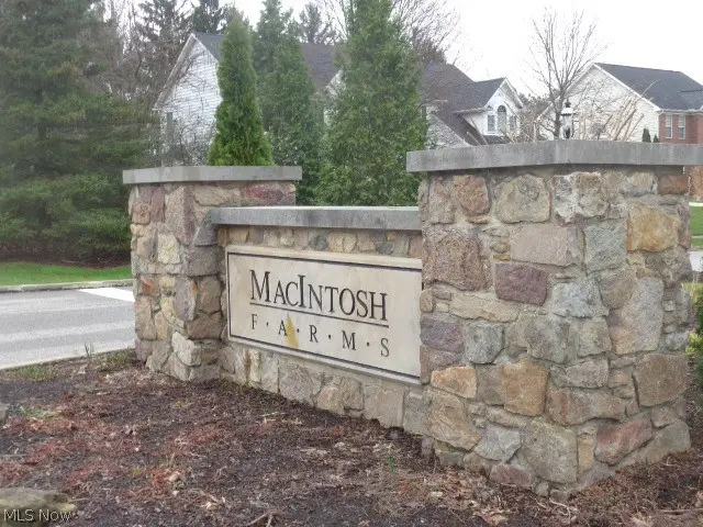 1158 Fireside Trail, Broadview Heights, OH 44147 - #3