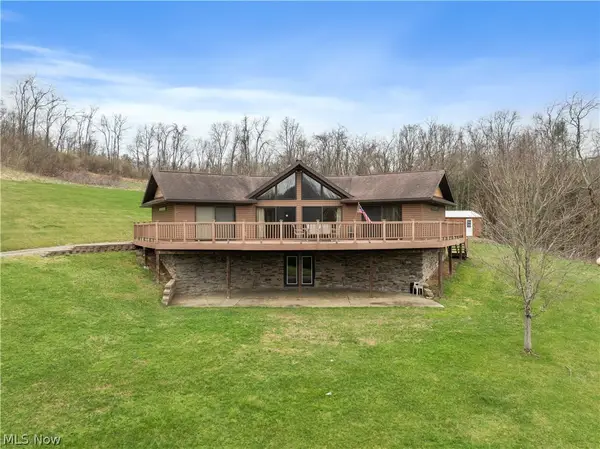 55575 Clover Ridge Road, Jacobsburg, OH 43716