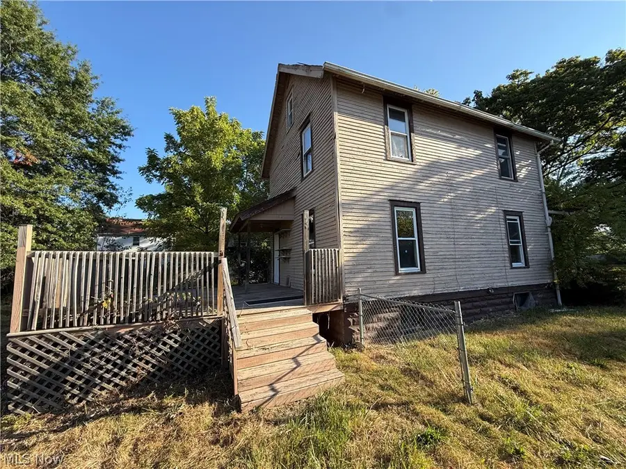 1033 Olive Ne Avenue, Warren, OH 44483 - #2