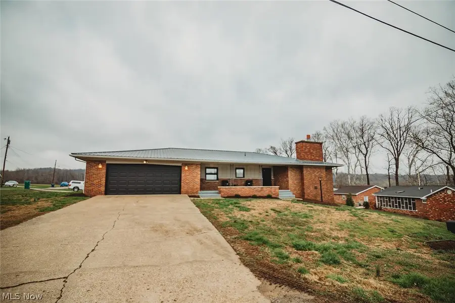 38 Fair Avenue, Beverly, OH 45715 - #2