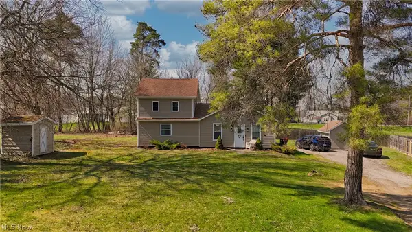 819 Fairfield Avenue, Columbiana, OH 44408