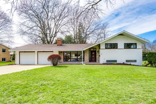 419 Briar Ne Avenue, North Canton, OH 44720