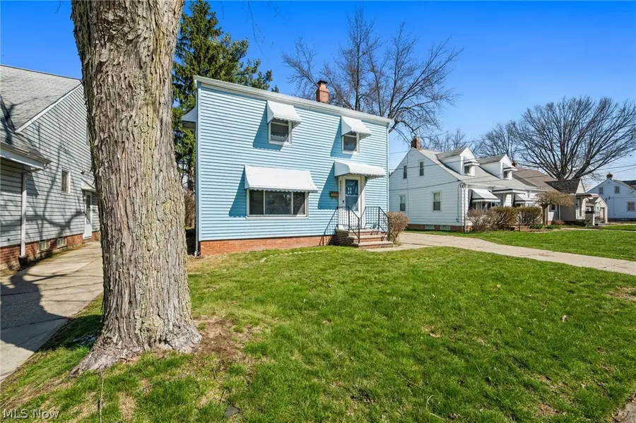 21391 Westport Avenue, Euclid, OH 44123 - #2