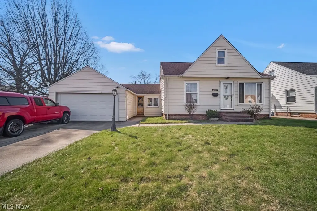 8023 Ivandale, Parma, OH 44129 - #1