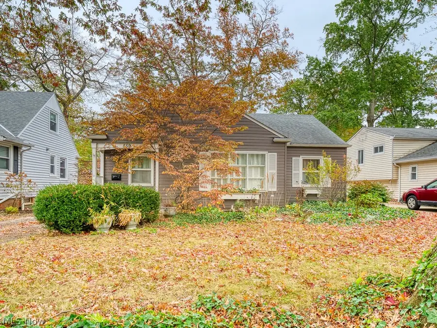 559 Kenilworth Road, Bay Village, OH 44140 - #2