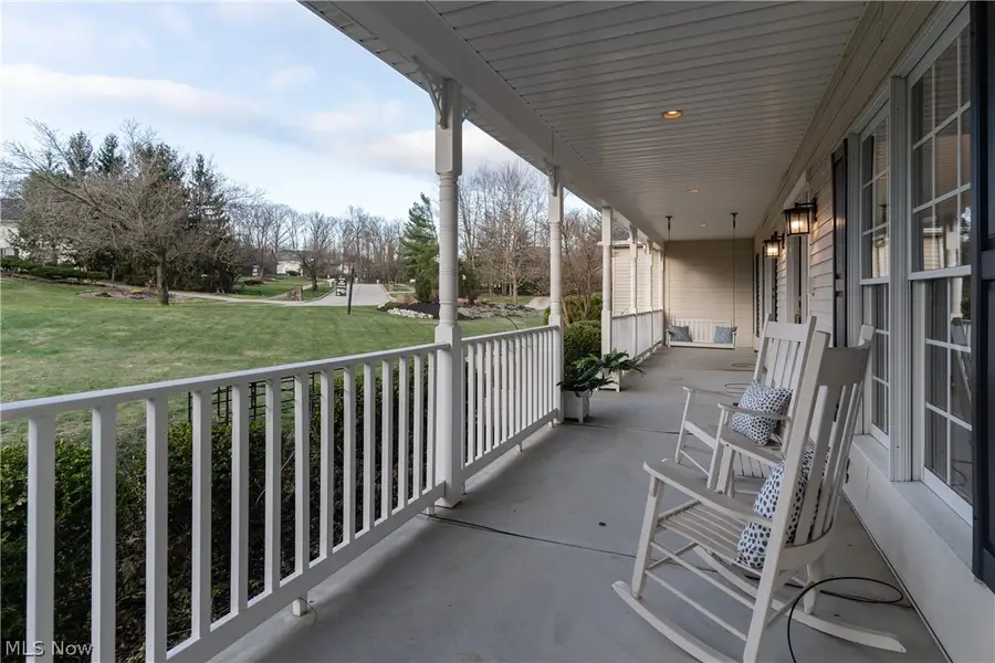 8955 Stoneybrook Drive, Broadview Heights, OH 44147 - #3