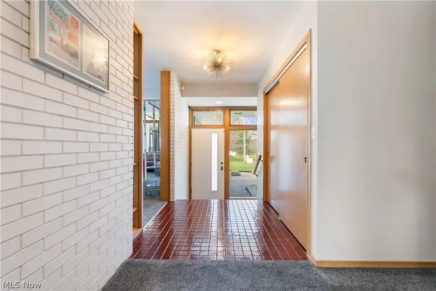 144 44th Nw Street, Canton, OH 44709 - #2