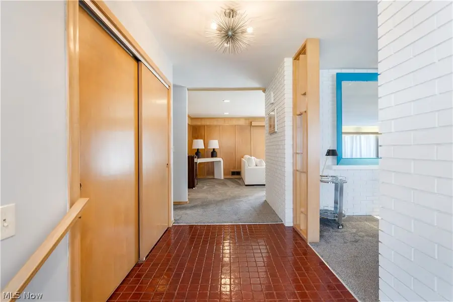 144 44th Nw Street, Canton, OH 44709 - #3