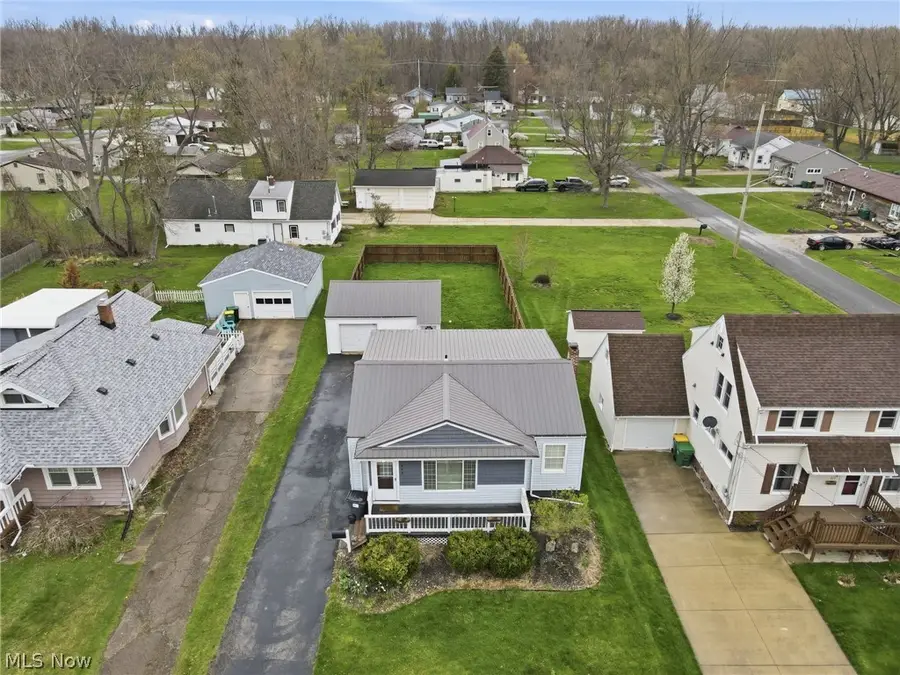 229 Elm Street, Geneva, OH 44041 - #3