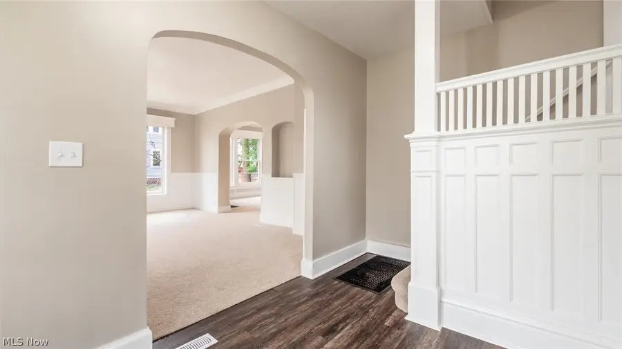 958 Forest Avenue, Zanesville, OH 43701 - #3