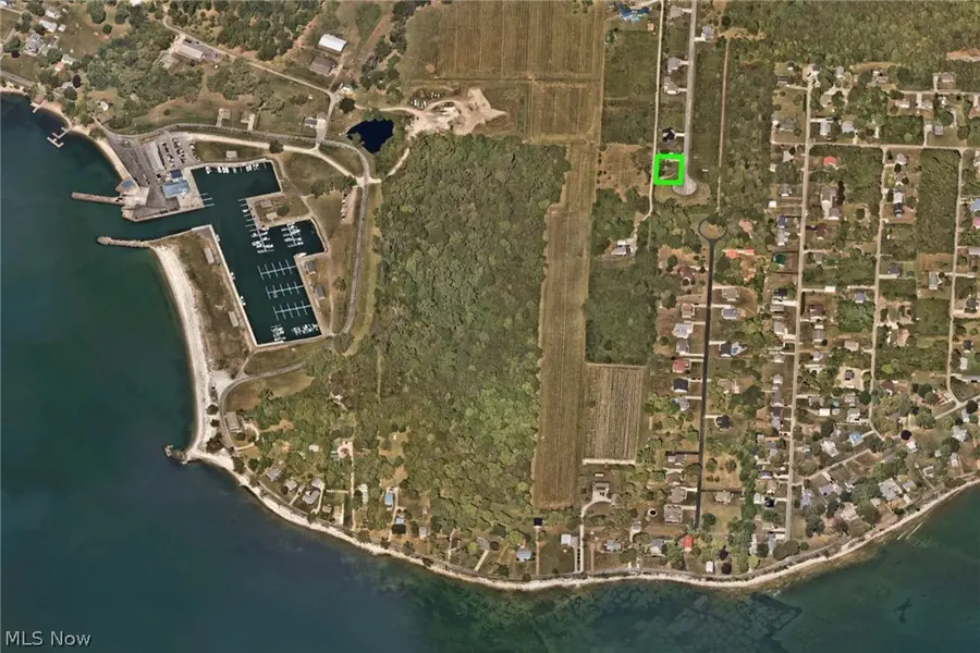 10 Chardonnay, Kelleys Island, OH 43438 - #2