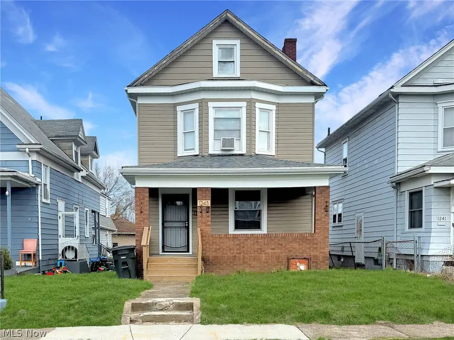 1243 Oakgrove Avenue, Steubenville, OH 43952 - #2