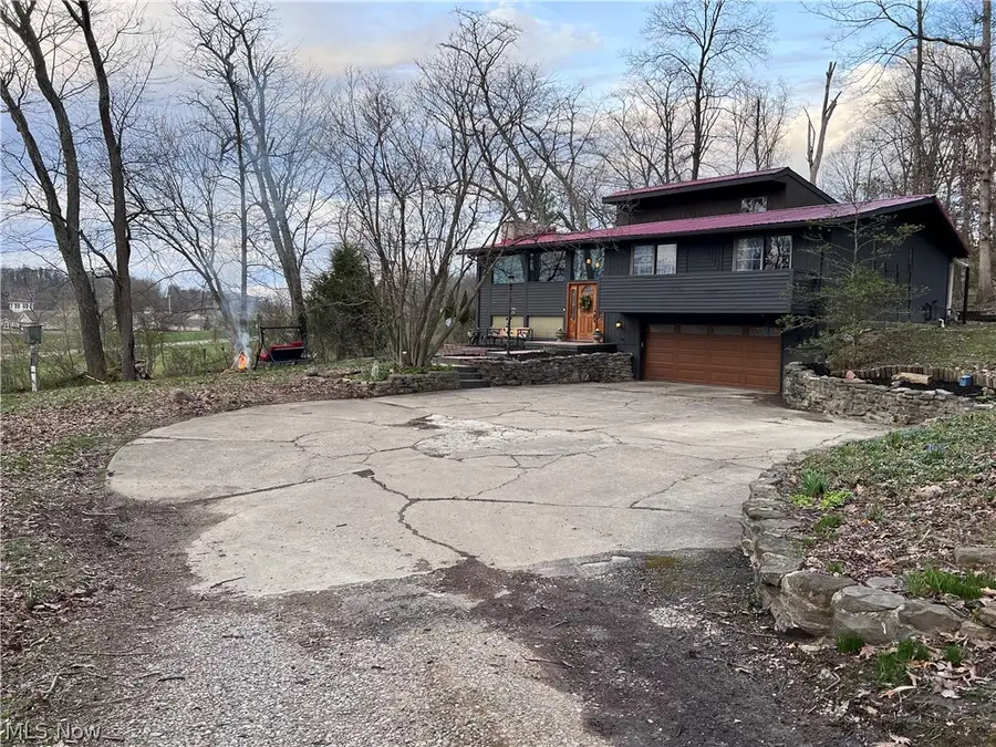 2168 Earl Drive, Zanesville, OH 43701 - #3