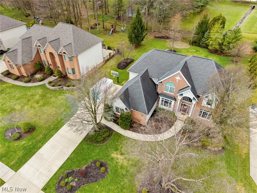 8460 Windsor Way, Broadview Heights, OH 44147 - #3