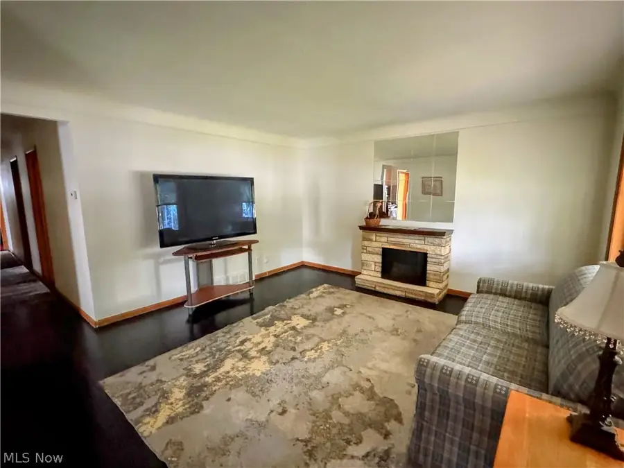1322 Caryl Drive, Bedford, OH 44146 - #3