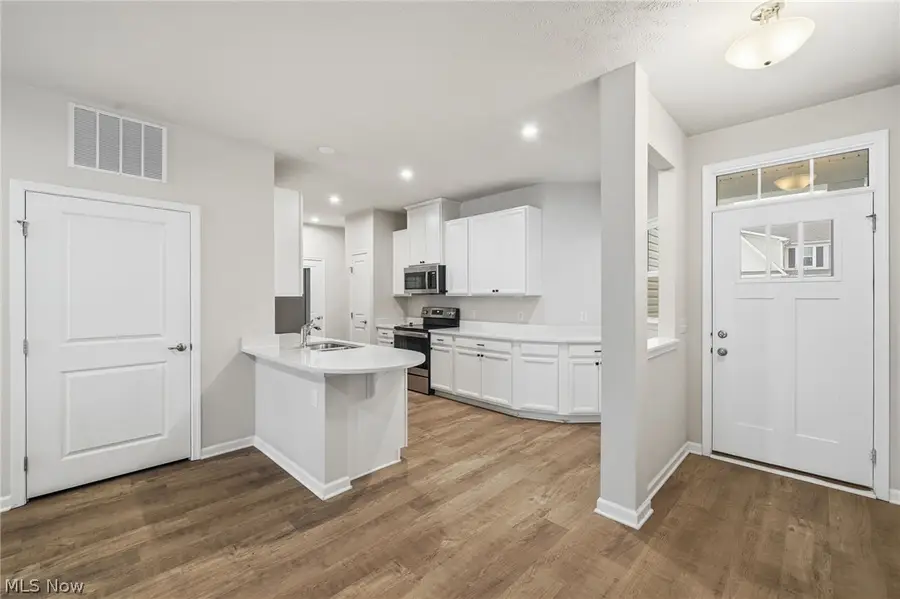 1637 Mud Brook Lane, Akron, OH 44313 - #3