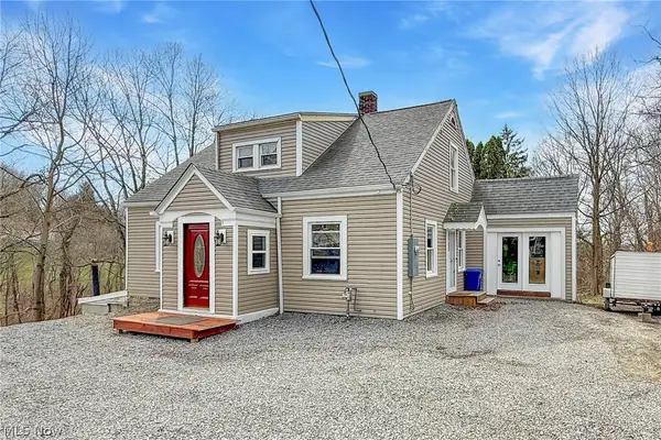 701 Lovers Lane, Steubenville, OH 43953