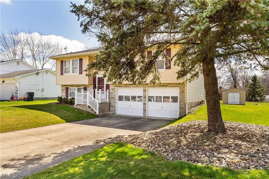 4829 Pinetrace Drive, Youngstown, OH 44515 - #3