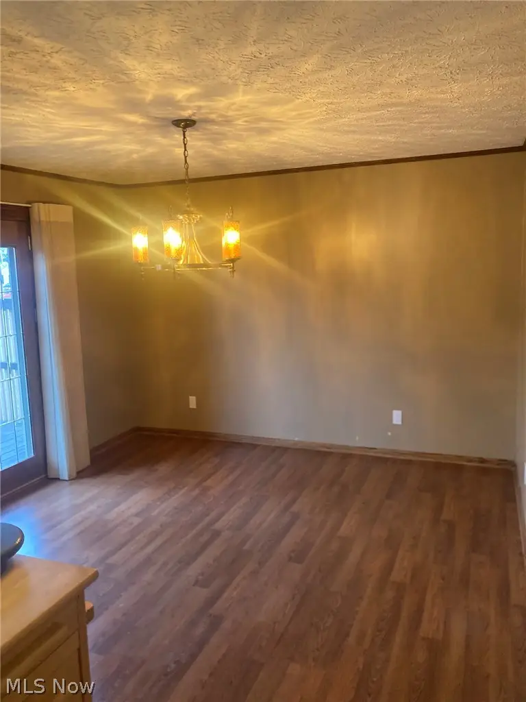 1436 Forrest Drive, Barberton, OH 44203 - #3