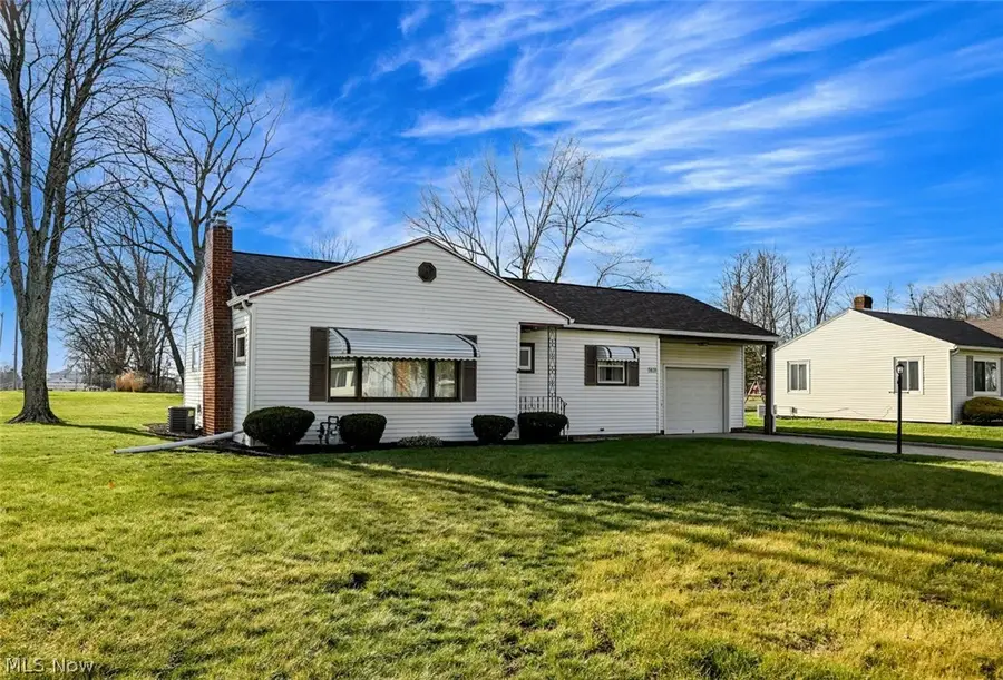 5838 Harter Home Drive, New Franklin, OH 44319 - #2