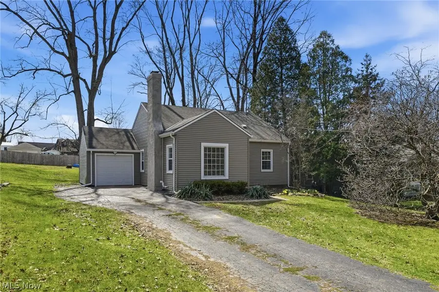 226 Rellim Drive, Kent, OH 44240 - #2