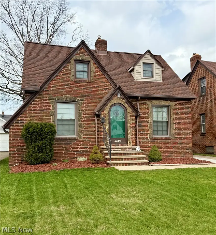 7414 Dartworth Drive, Parma, OH 44129 - #1