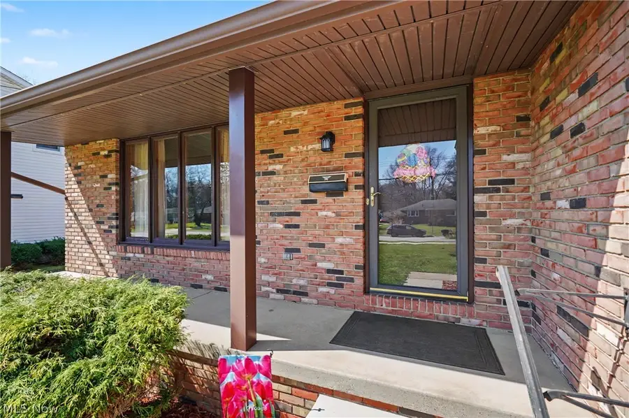 3114 Englewood Drive, Silver Lake, OH 44224 - #2