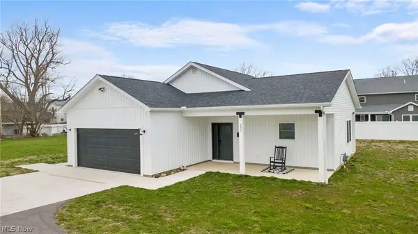 231 Lake Avenue, Ashtabula, OH 44004